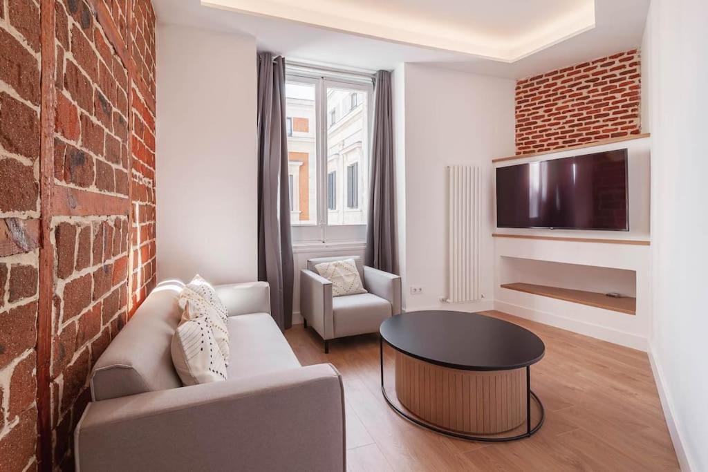 Centro I Calle Jovellanos 1br 1bh Appartamento